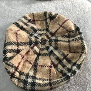 EUC!! Burberry Plaid Beret - Make an offer